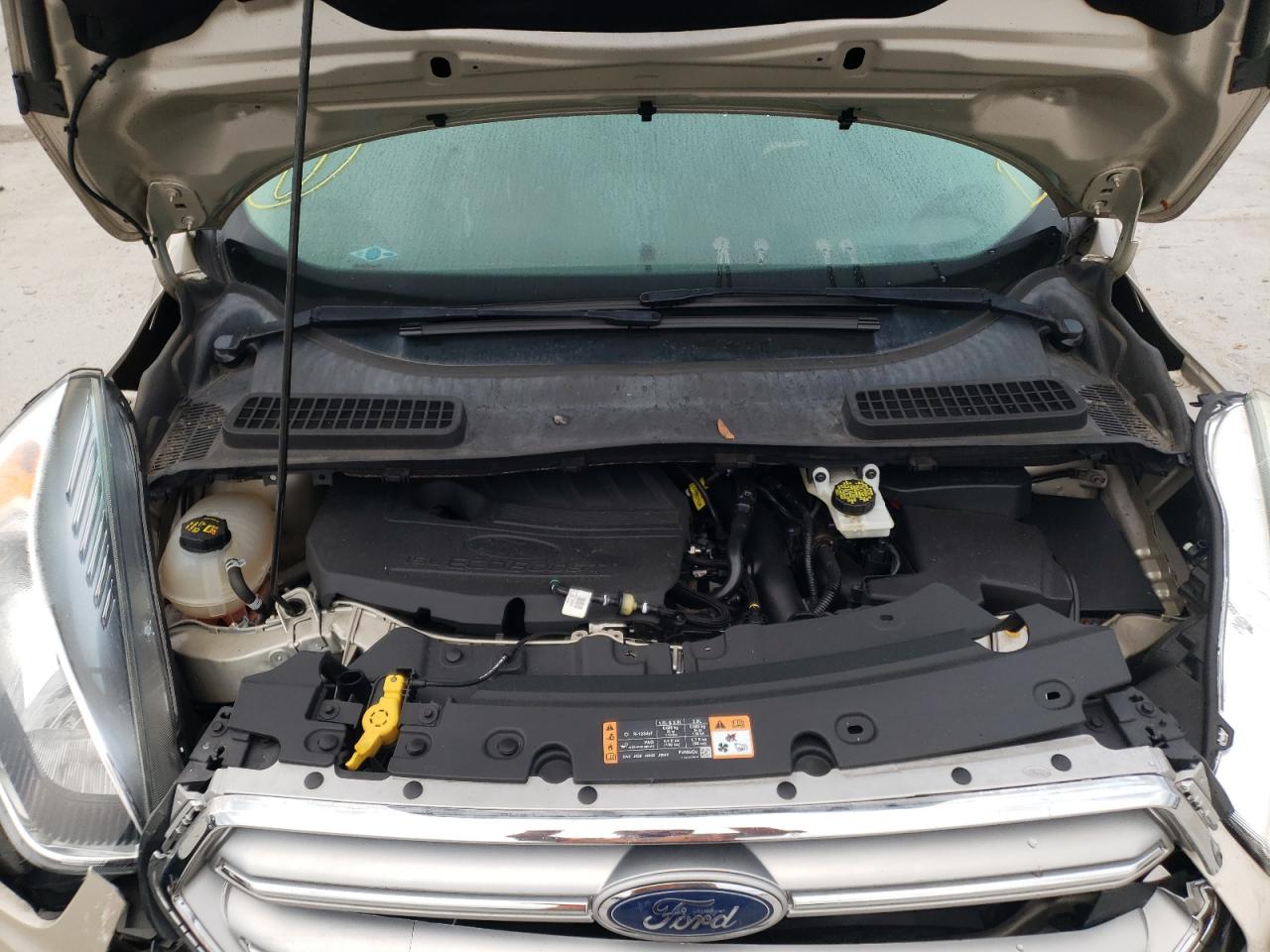 Photo 7 from auction – 2017 FORD ESCAPE SE with VIN 1FMCU0GDXHUC60240