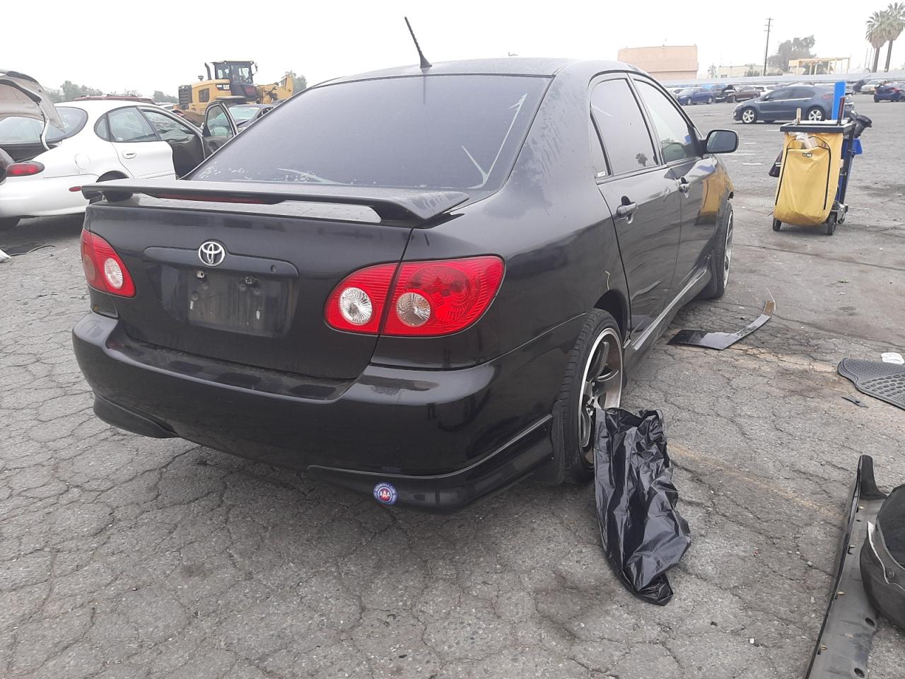 Photo 4 from auction – 2005 TOYOTA COROLLA CE with VIN 1NXBR32E35Z384134