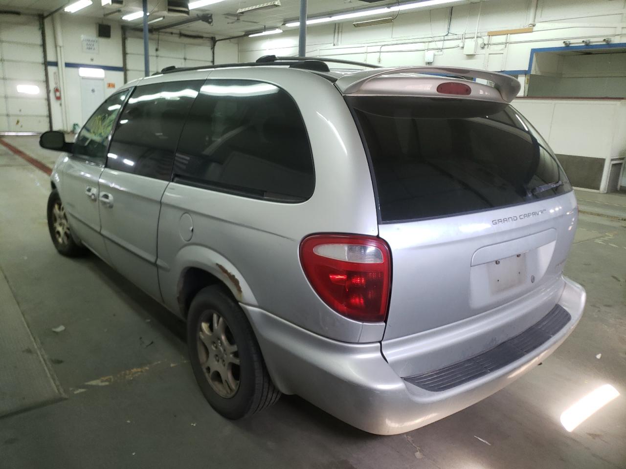 Photo 3 from auction – 2001 DODGE GRAND CARA with VIN 1B4GP44R21B220799