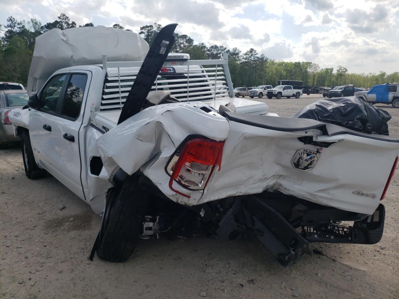 Photo 3 from auction – 2021 RAM 1500 TRADE with VIN 1C6RRFCG7MN726625