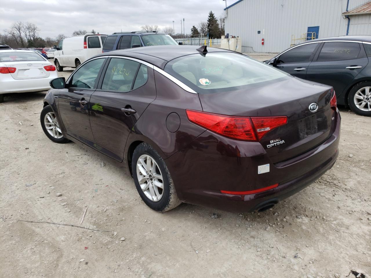 Photo 3 from auction – 2011 KIA OPTIMA LX with VIN KNAGM4A77B5109063