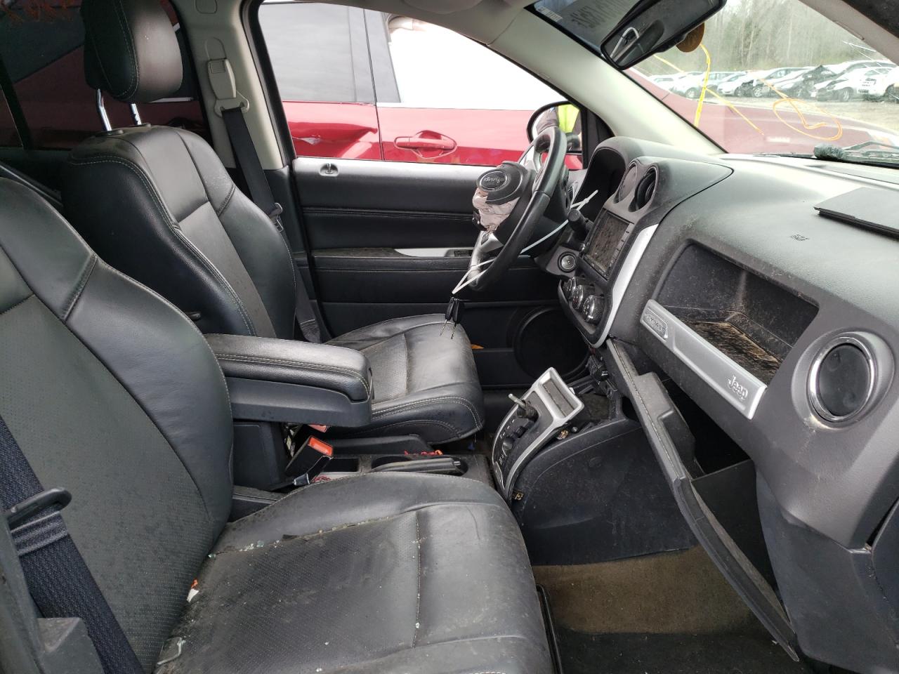 Photo 5 from auction – 2016 JEEP COMPASS LA with VIN 1C4NJCEA1GD760947