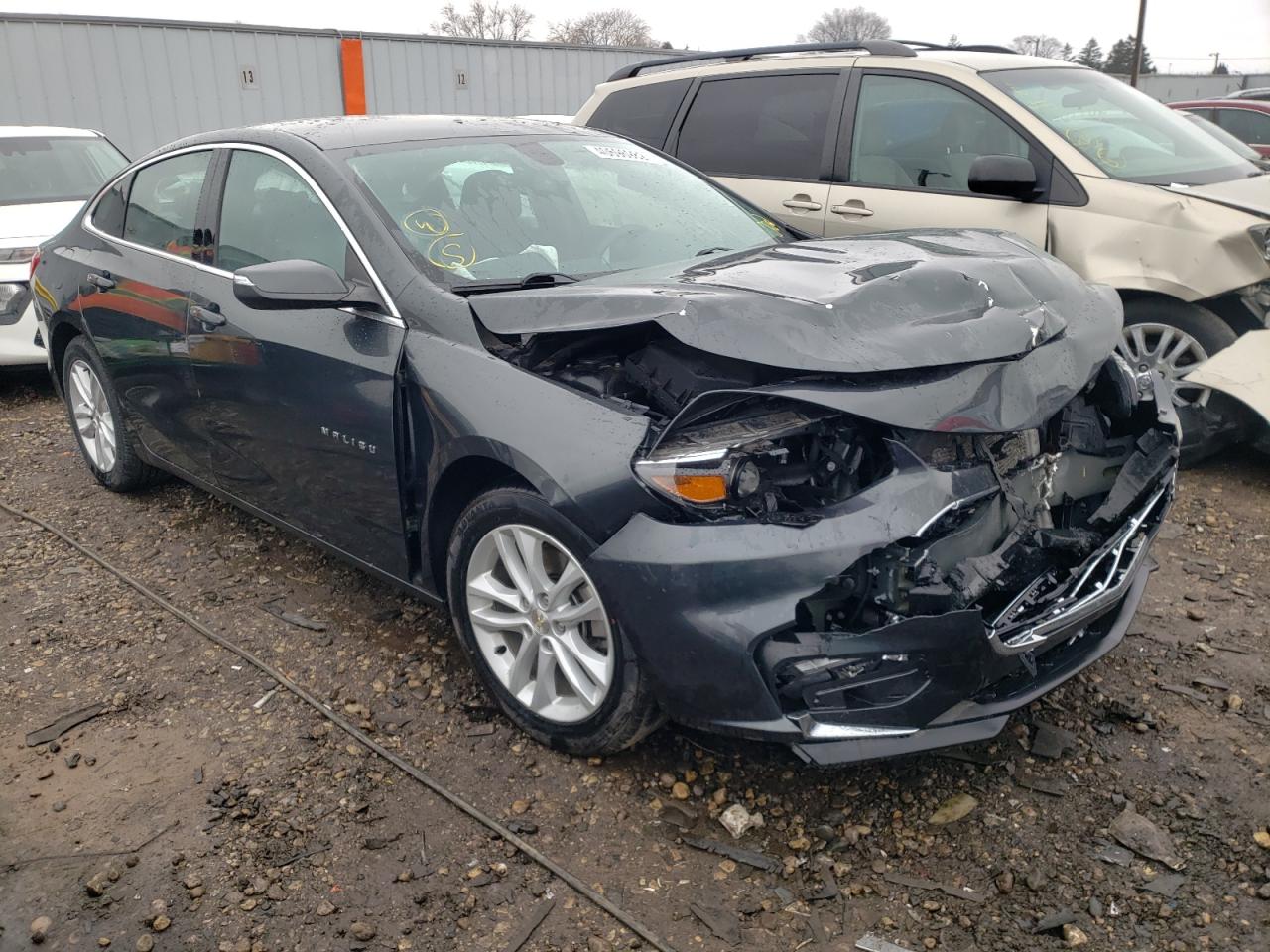 CHEVROLET MALIBU LT 2018 with VIN 1G1ZD5ST0JF257487 - Photo from auction