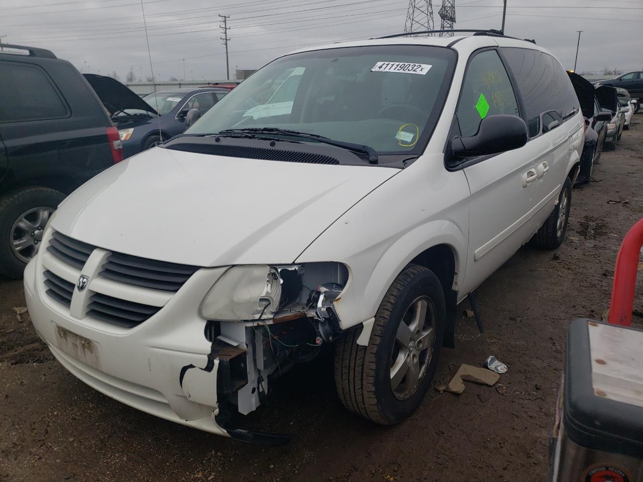 Photo 2 from auction – 2006 DODGE GRAND CARA with VIN 2D4GP44L76R914477