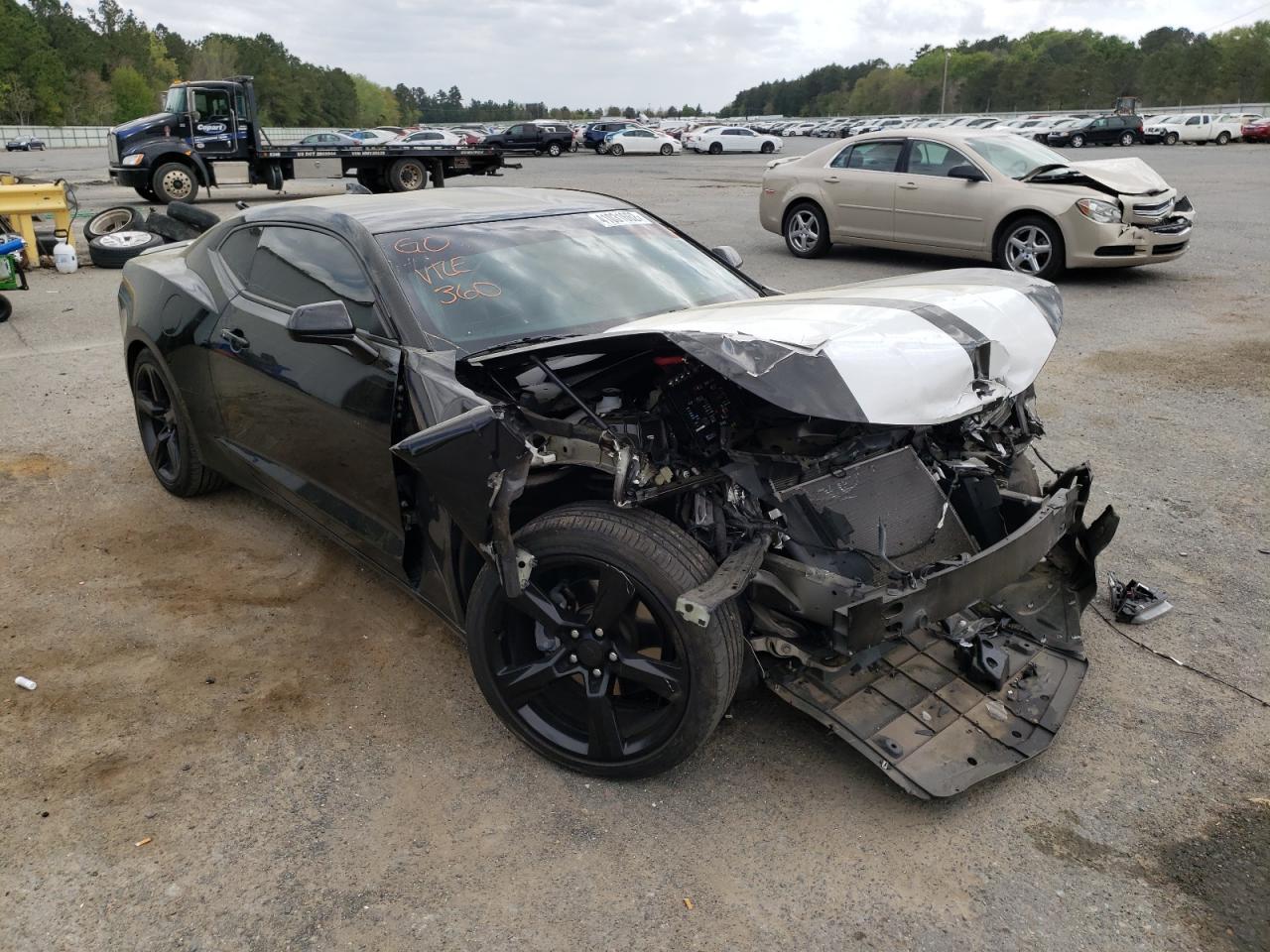 CHEVROLET CAMARO LT 2016 with VIN 1G1FA1RS3G0185116 - Photo from auction