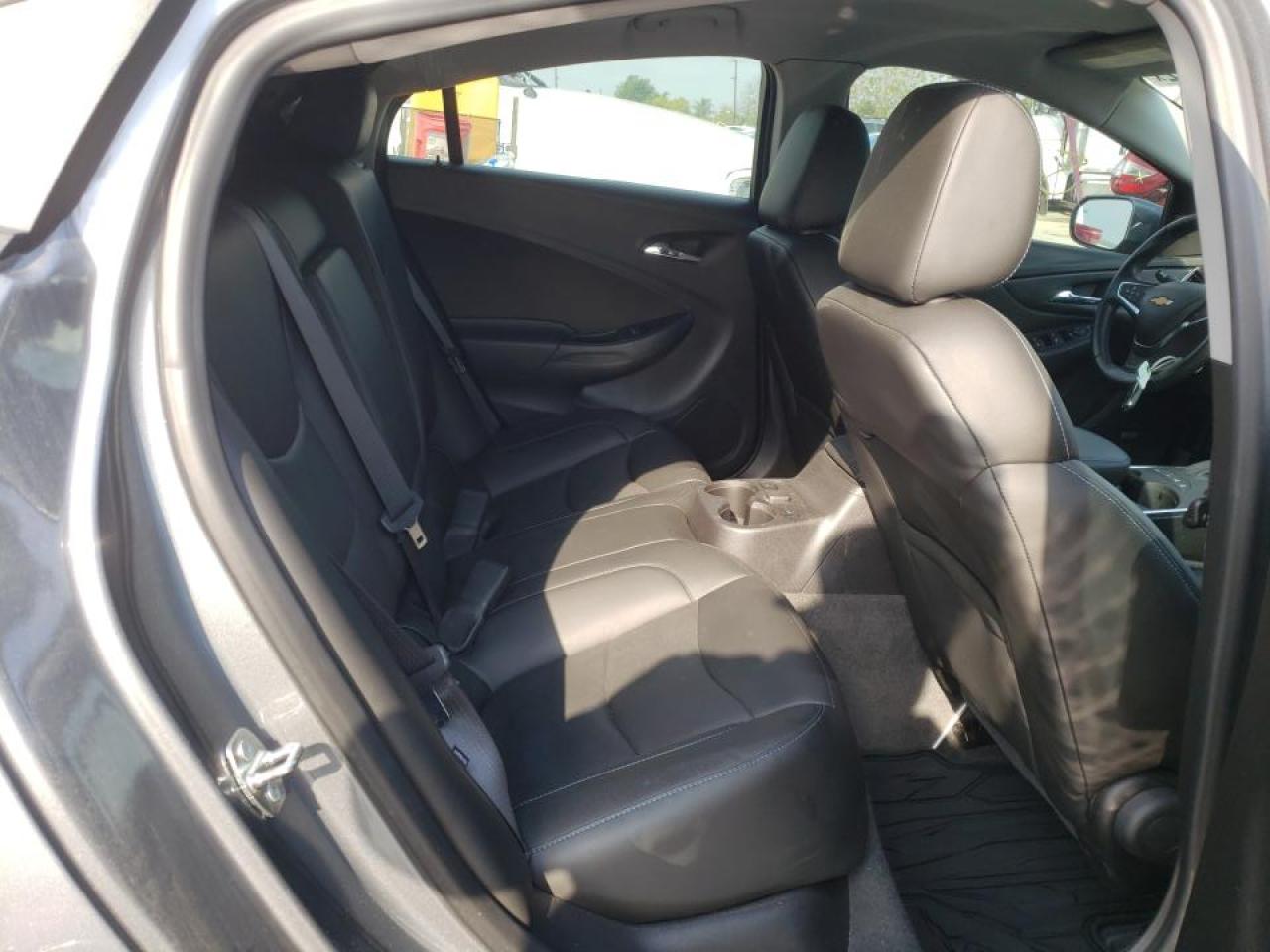 Photo 6 from auction – 2018 CHEVROLET VOLT PREMI with VIN 1G1RD6S55JU158103