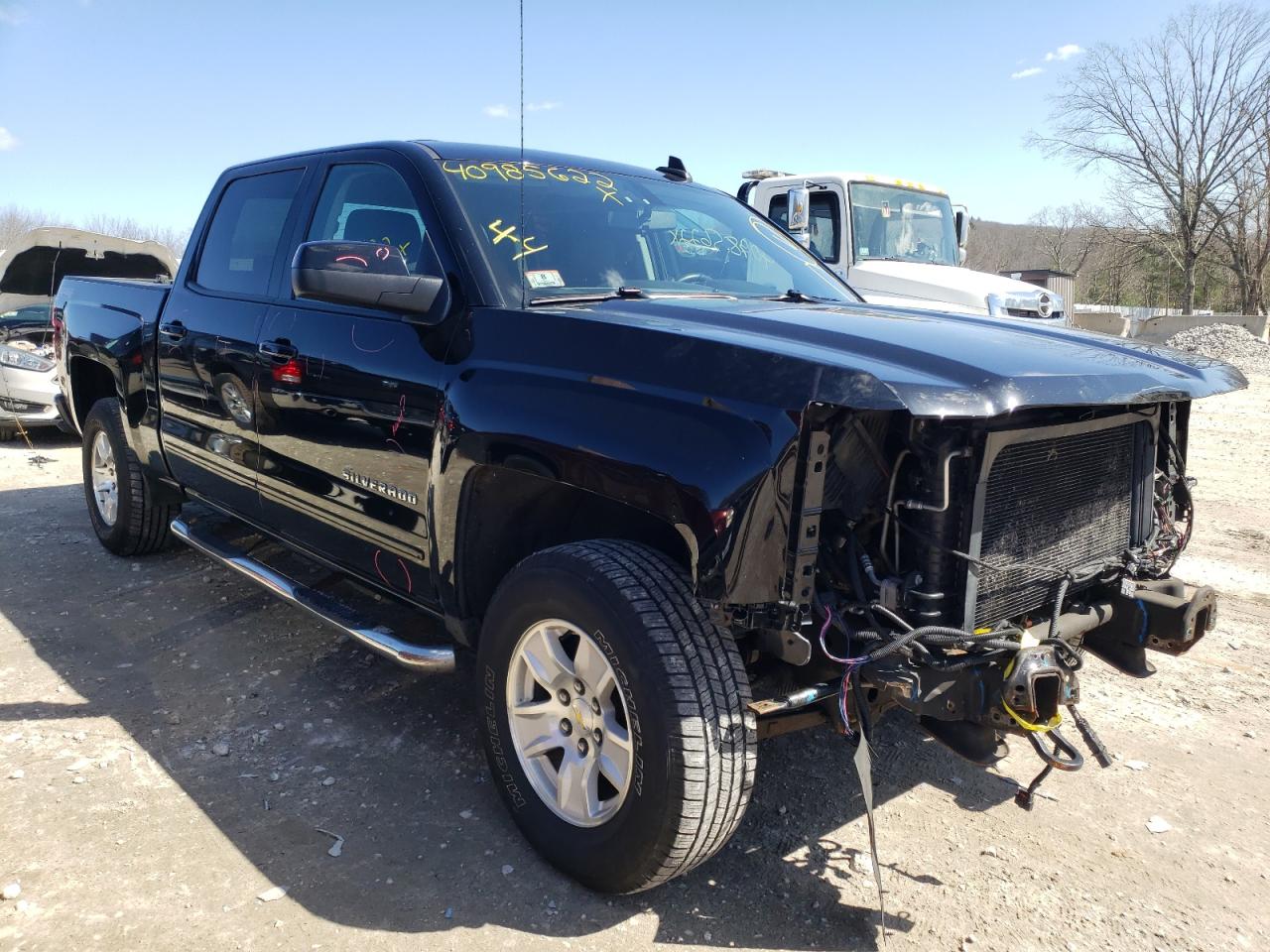Photo 1 from auction – 2015 CHEVROLET SILVERADO with VIN 3GCUKREC1FG236275