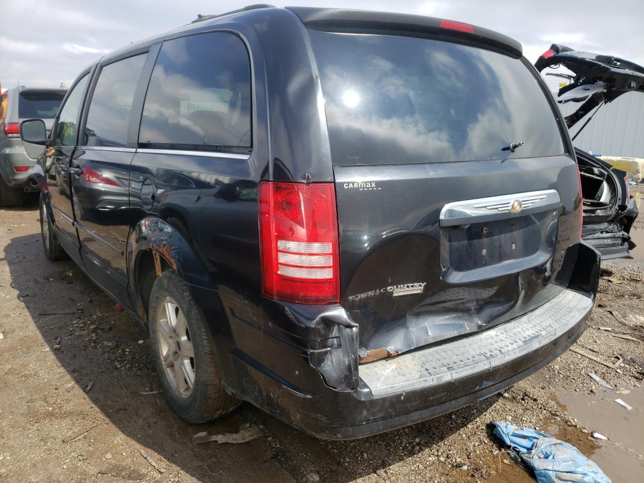 Photo 3 from auction – 2008 CHRYSLER TOWN & COU with VIN 2A8HR54P68R829808