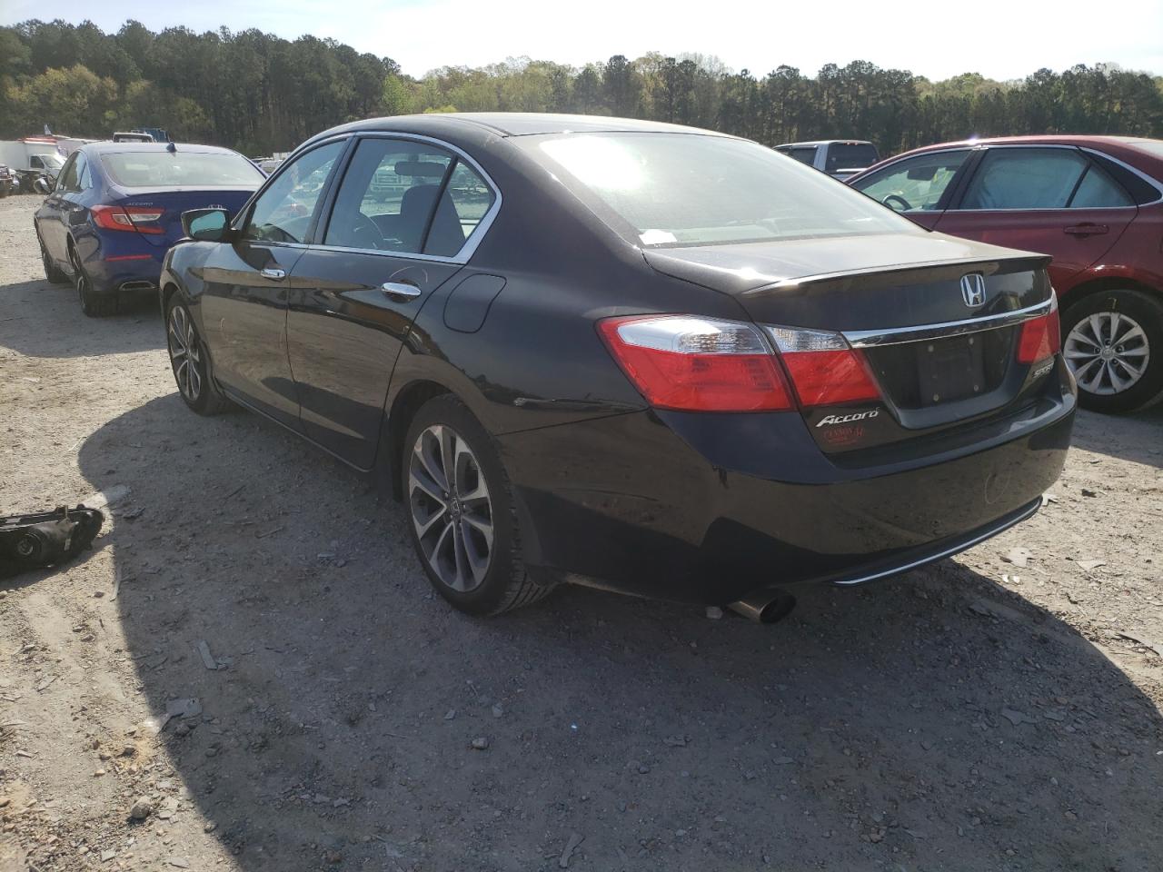 Photo 3 from auction – 2015 HONDA ACCORD SPO with VIN 1HGCR2F50FA163477