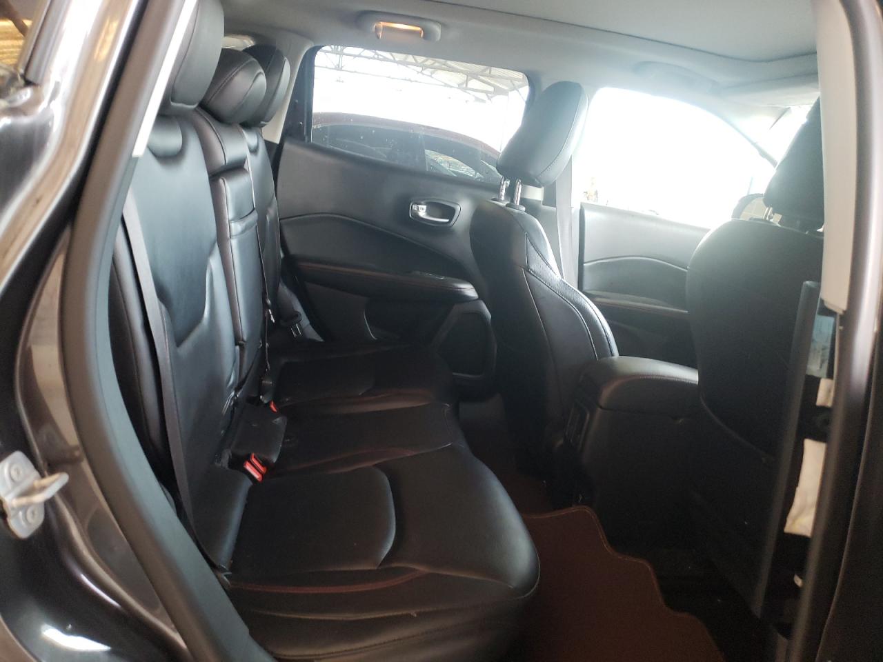Photo 6 from auction – 2017 JEEP COMPASS TR with VIN 3C4NJDDB8HT657181