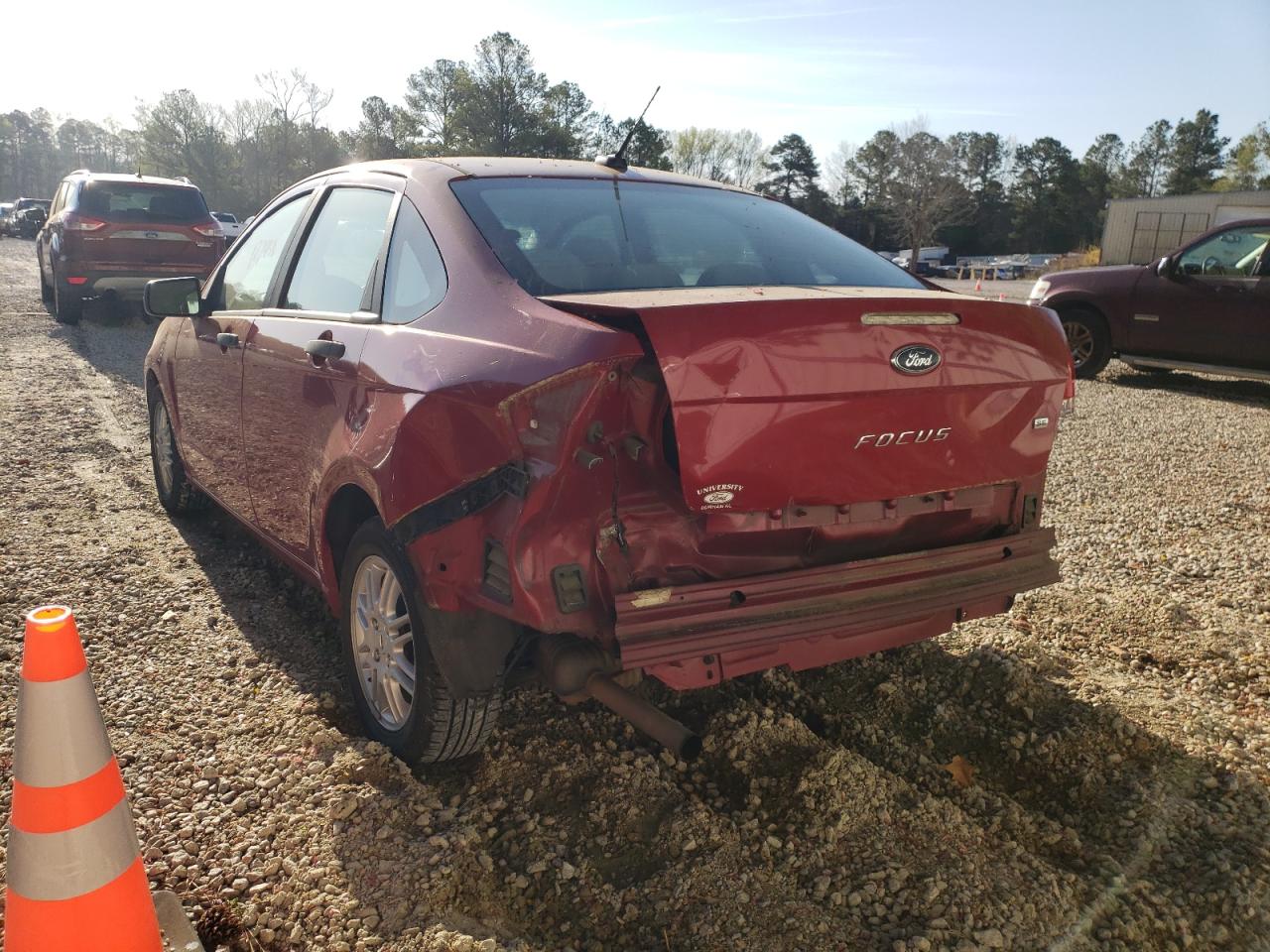 Photo 3 from auction – 2011 FORD FOCUS SE with VIN 1FAHP3FN1BW141765