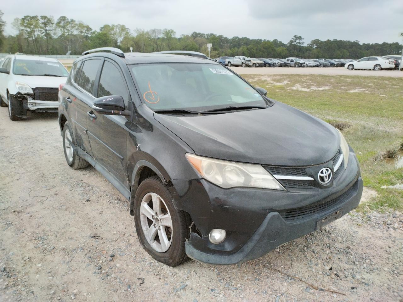 TOYOTA RAV4 XLE 2013 with VIN 2T3WFREV0DW043529 - Photo from auction