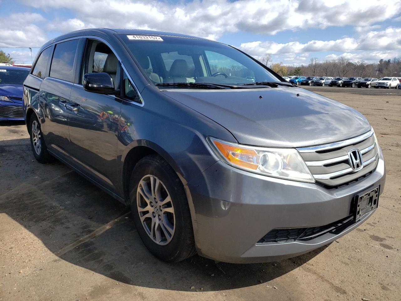 HONDA ODYSSEY EX 2012 with VIN 5FNRL5H63CB045184 - Photo from auction