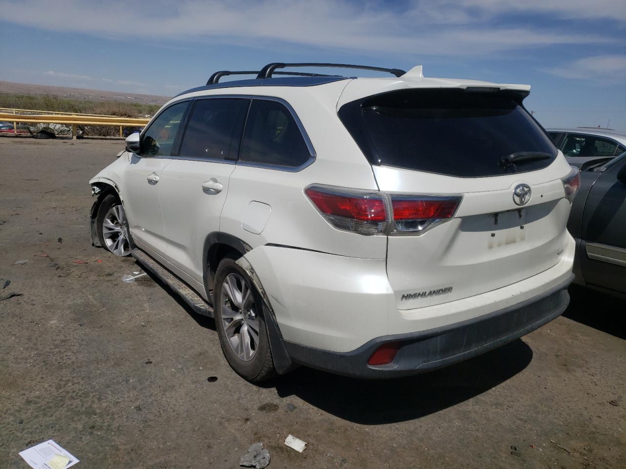 Zdjęcie 3 z aukcji – 2014 TOYOTA HIGHLANDER z VIN 5TDKKRFH0ES031404