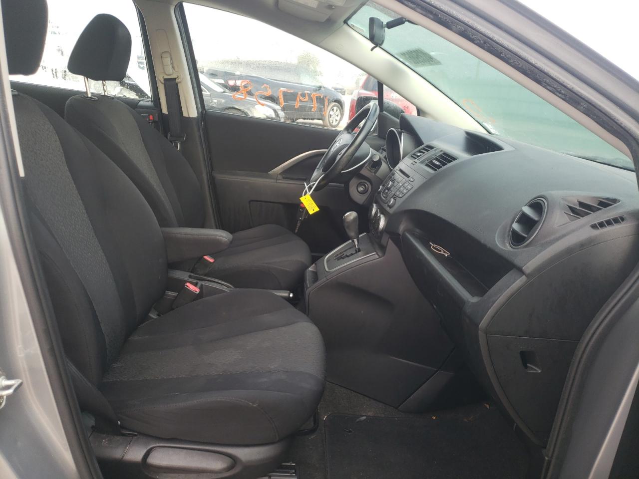 Photo 5 from auction – 2012 MAZDA 5 with VIN JM1CW2CL0C0121676