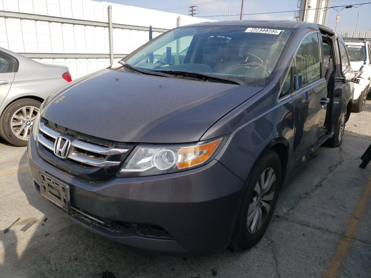 Photo 2 from auction – 2015 HONDA ODYSSEY EX with VIN 5FNRL5H69FB010248
