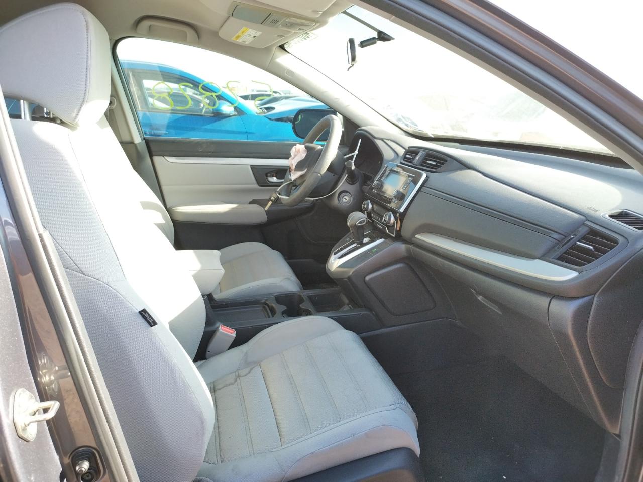 Photo 5 from auction – 2017 HONDA CR-V LX with VIN 5J6RW5H34HL001044