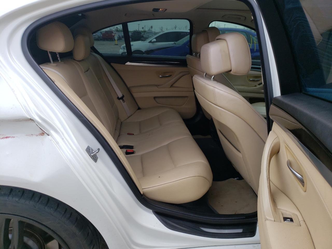 Photo 6 from auction – 2012 BMW 528 I with VIN WBAXG5C51CC594032