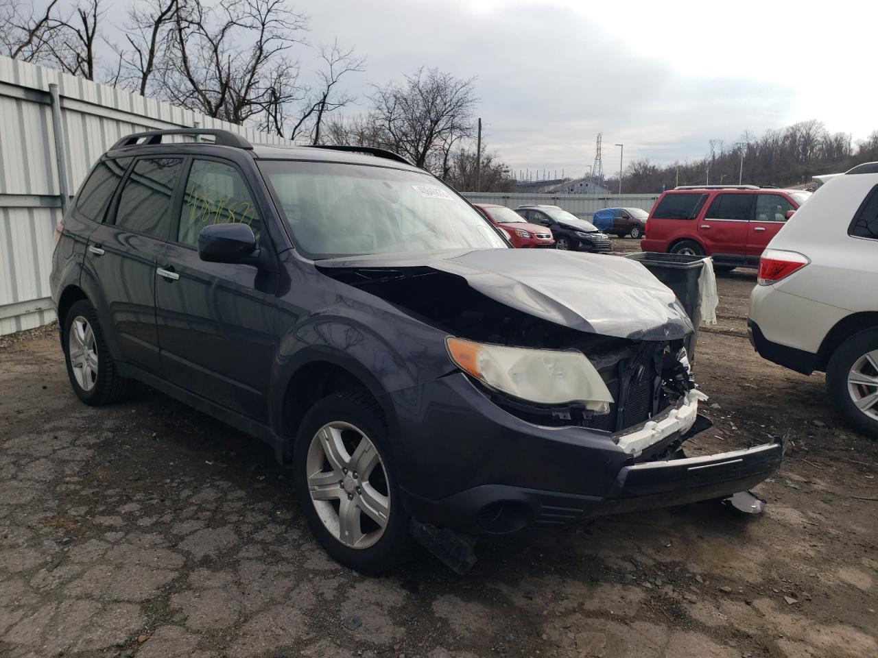 SUBARU FORESTER 2 2010 with VIN JF2SH6CC0AH787093 - Photo from auction