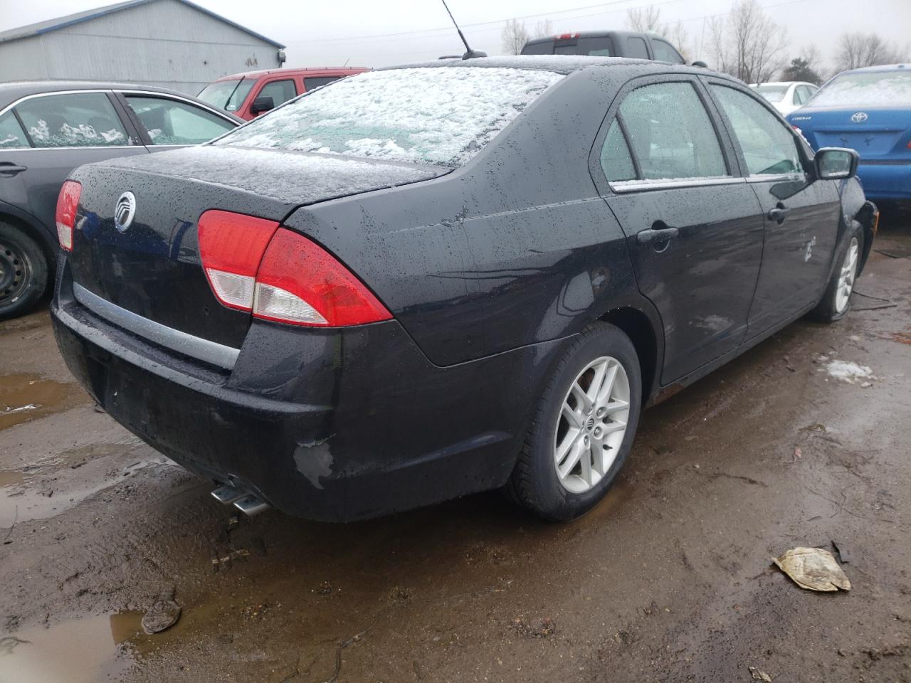 Photo 4 from auction – 2010 MERCURY MILAN with VIN 3MEHM0HA7AR630182