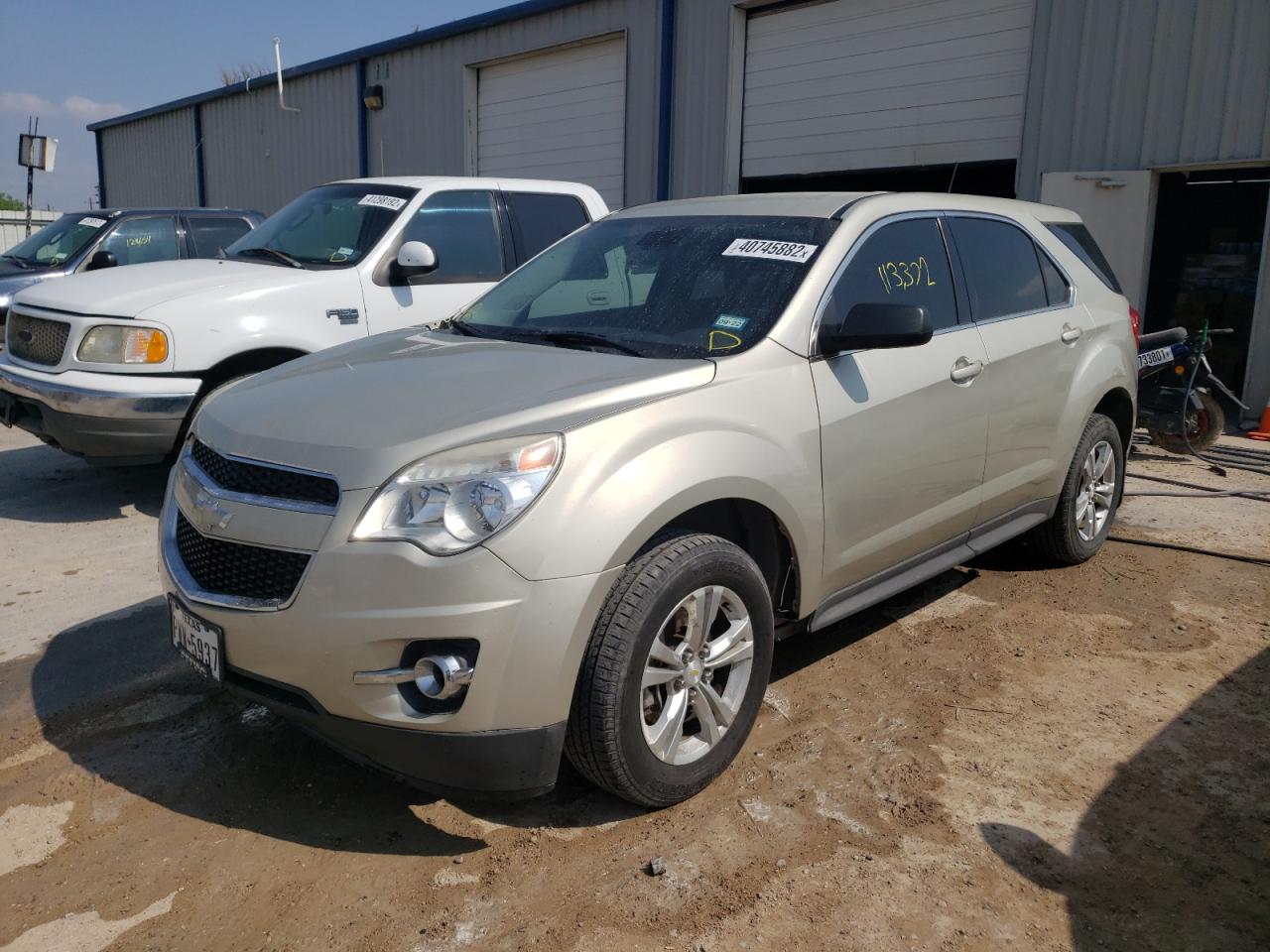 Photo 2 from auction – 2014 CHEVROLET EQUINOX LS with VIN 2GNALAEK5E6244261