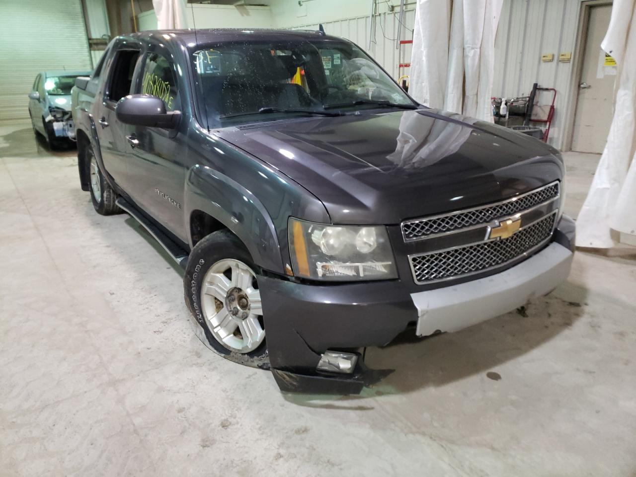 CHEVROLET AVALANCHE 2010 z numerem VIN 3GNVKFE04AG156901 - Zdjęcie z aukcji