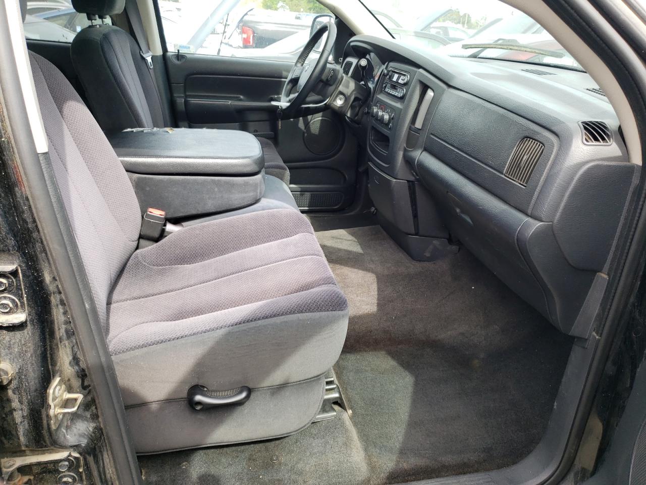 Photo 5 from auction – 2004 DODGE RAM with VIN 1D7HA18N64S649677
