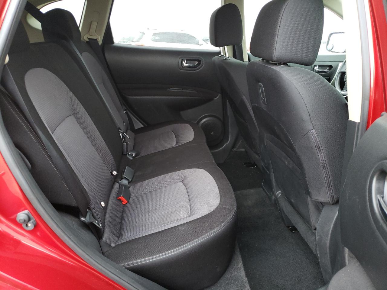 Photo 6 from auction – 2013 NISSAN ROGUE S with VIN JN8AS5MT8DW508319