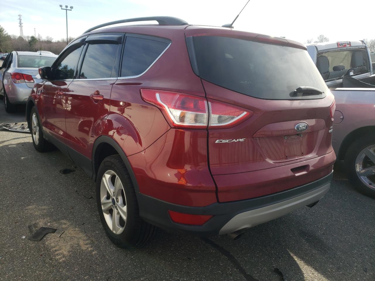 Photo 3 from auction – 2016 FORD ESCAPE SE with VIN 1FMCU9GX5GUB27575