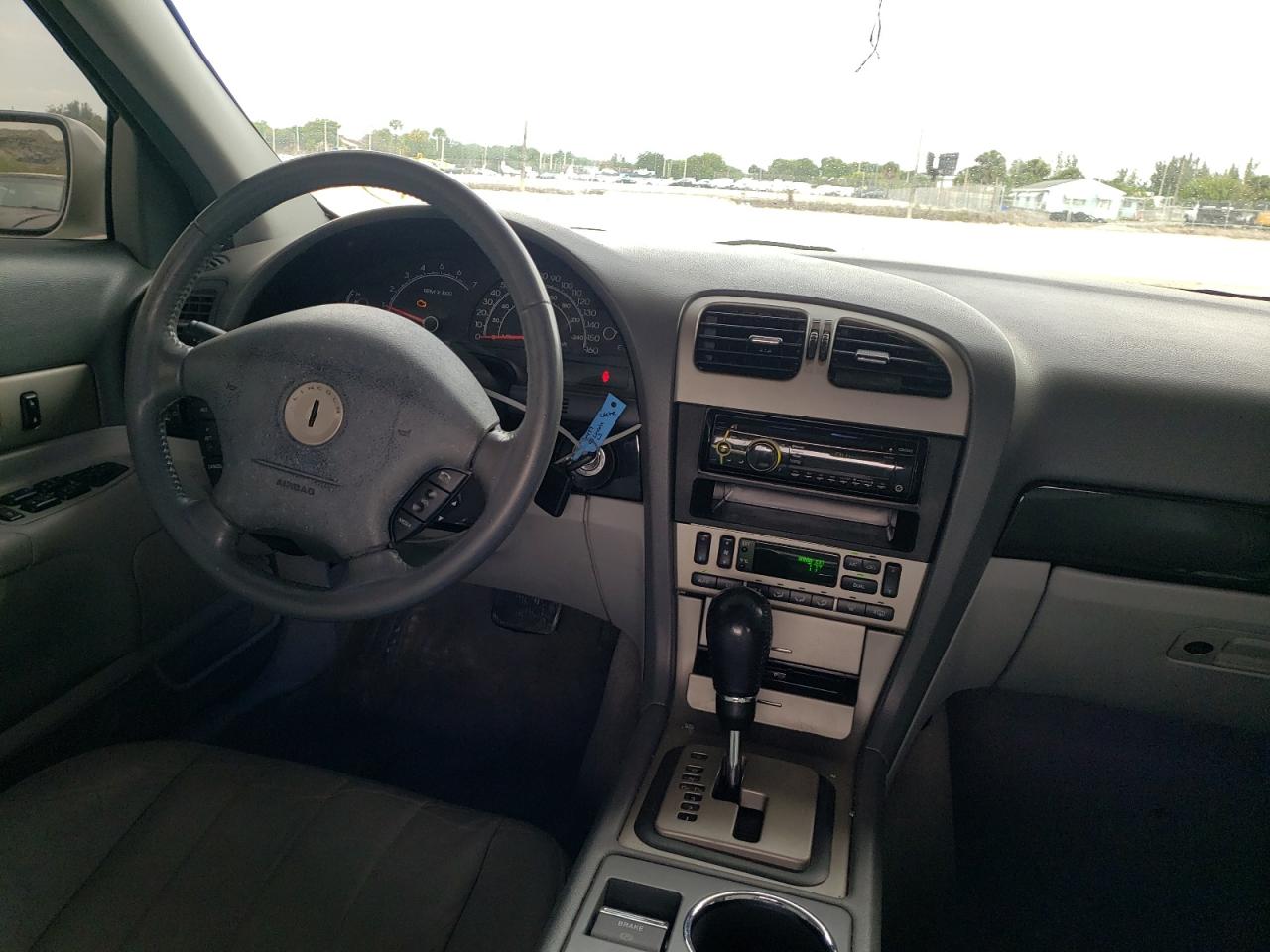 Photo 9 from auction – 2005 LINCOLN LS with VIN 1LNHM86S45Y632177