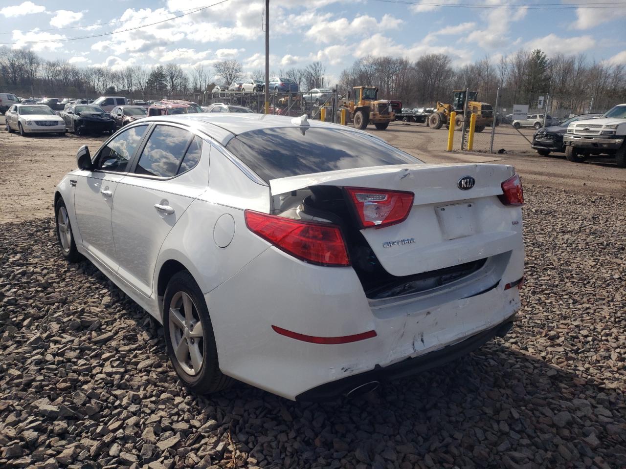Photo 3 from auction – 2015 KIA OPTIMA with VIN 5XXGM4A79FG504317