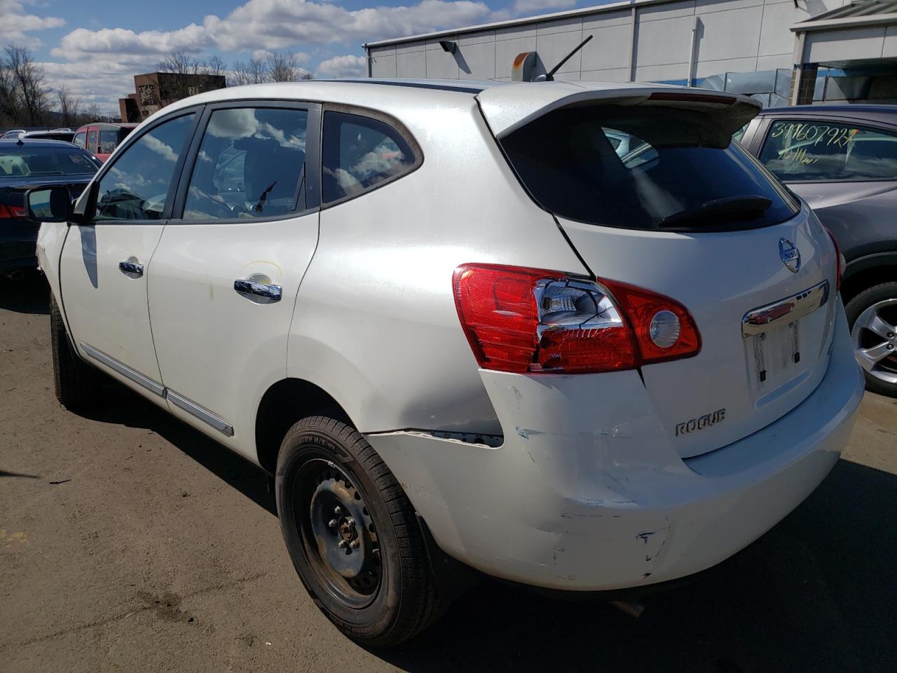 Photo 3 from auction – 2012 NISSAN ROGUE S with VIN JN8AS5MVXCW387535