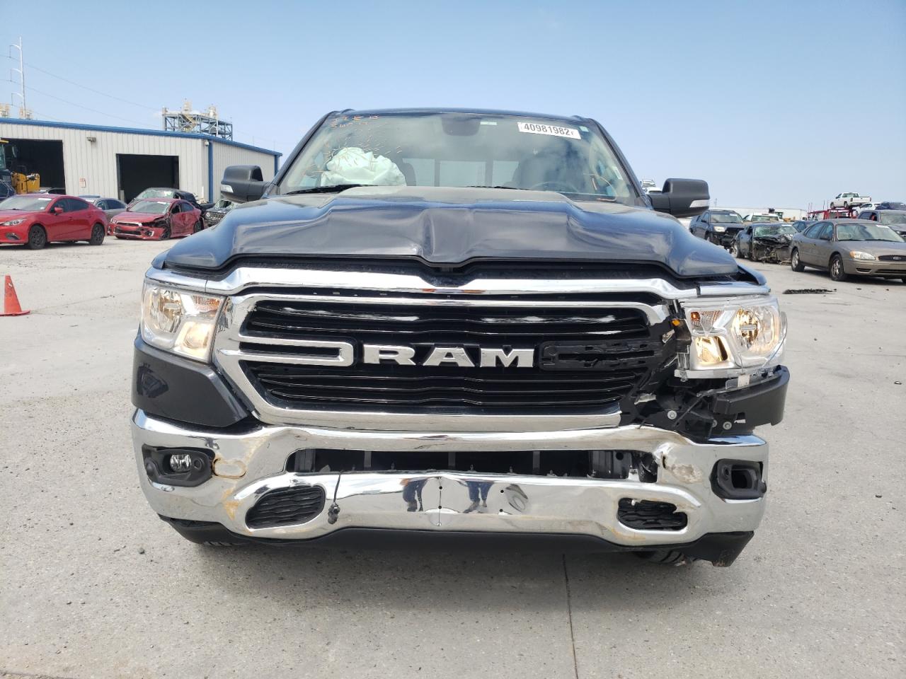 Photo 9 from auction – 2019 RAM 1500 BIG H with VIN 1C6RRFFG0KN780650