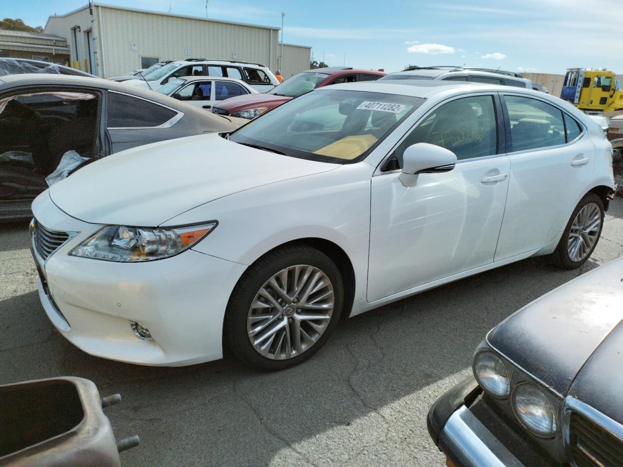 Photo 2 from auction – 2015 LEXUS ES 350 with VIN JTHBK1GG0F2184850