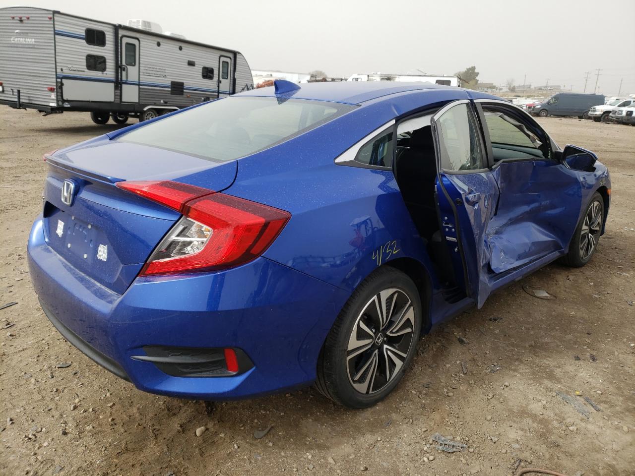 Photo 4 from auction – 2018 HONDA CIVIC with VIN JHMFC1F73JX009889