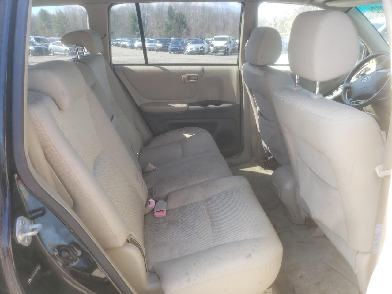Photo 6 from auction – 2005 TOYOTA HIGHLANDER with VIN JTEEP21A550089829