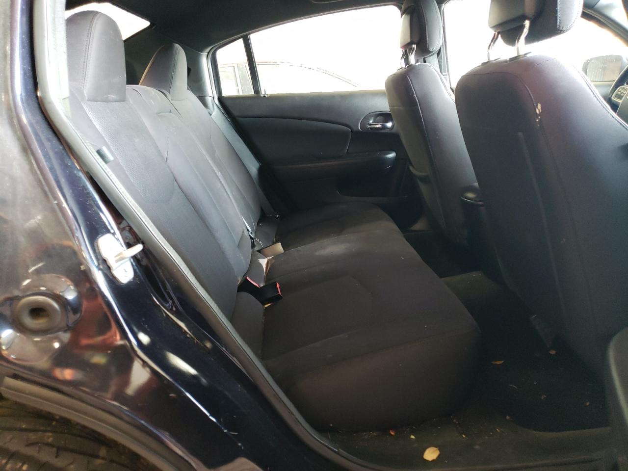 Photo 6 from auction – 2012 CHRYSLER 200 TOURIN with VIN 1C3CCBBB0CN230258