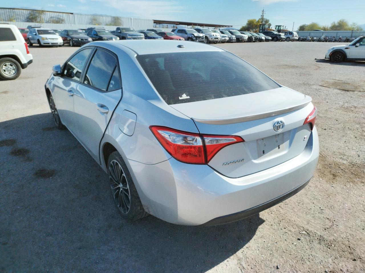 Photo 3 from auction – 2016 TOYOTA COROLLA L with VIN 2T1BURHE0GC587933