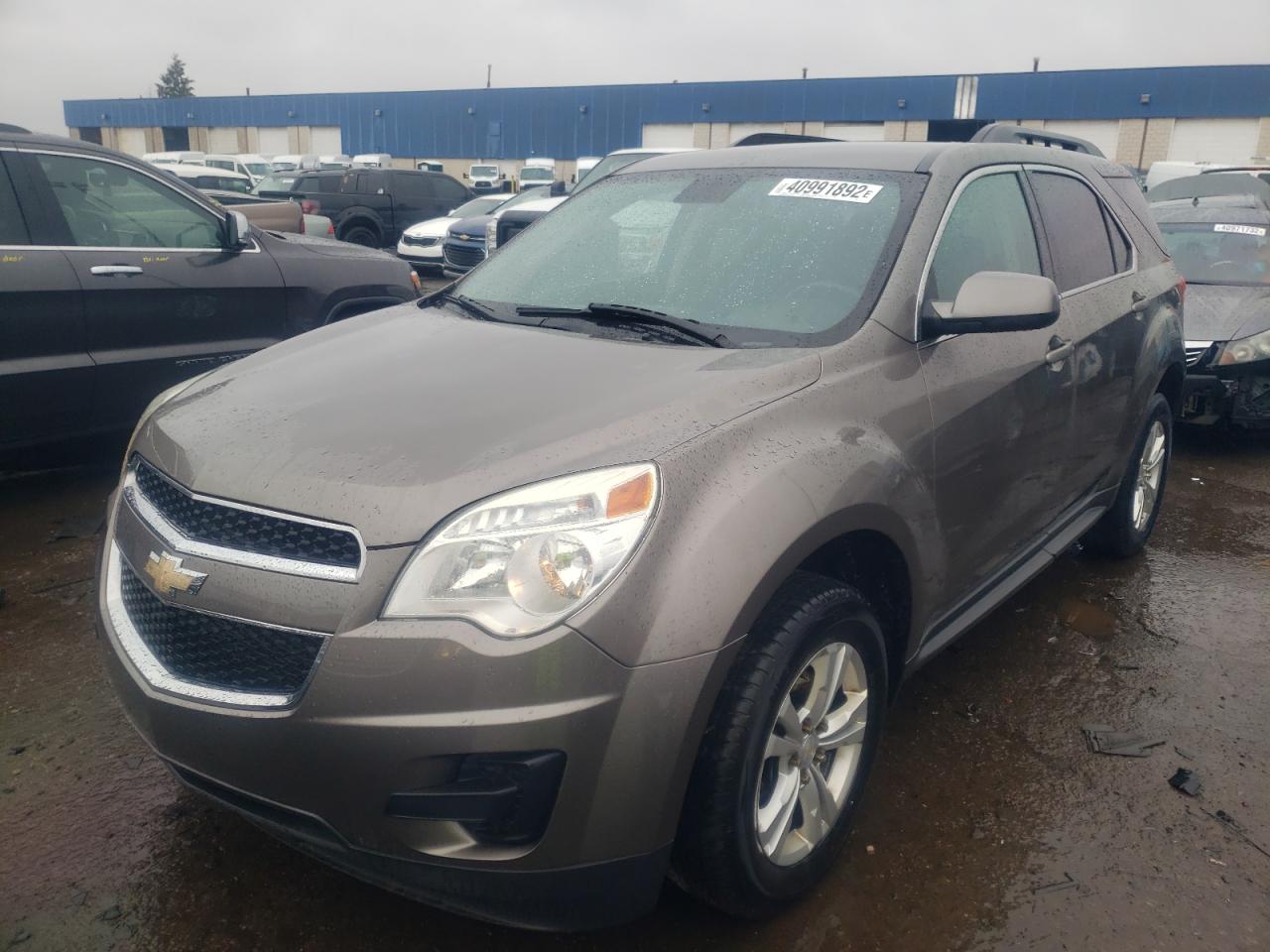 Фото 2 с аукциона – 2010 CHEVROLET EQUINOX LT с VIN 2CNFLEEW2A6227772