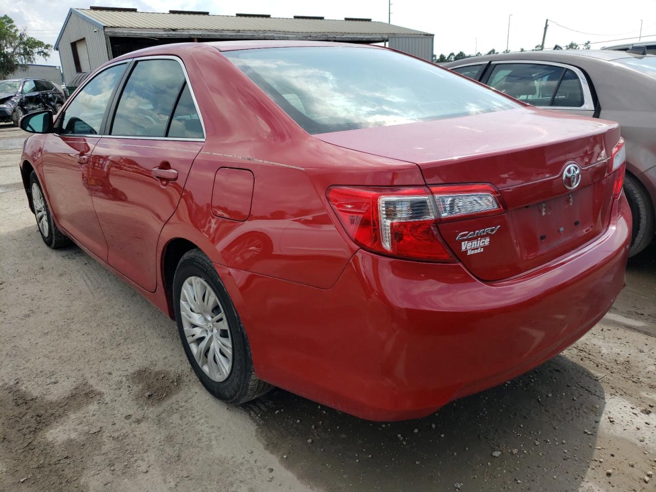 Photo 3 from auction – 2014 TOYOTA CAMRY L with VIN 4T1BF1FK7EU784257
