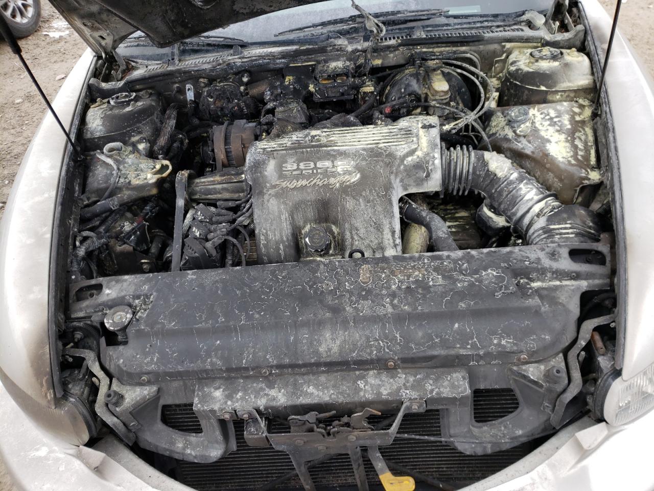 Photo 9 from auction – 1996 BUICK RIVIERA with VIN 1G4GD2215T4702084