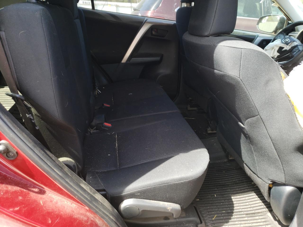 Photo 6 from auction – 2018 TOYOTA RAV4 LE with VIN JTMBFREVXJD233460