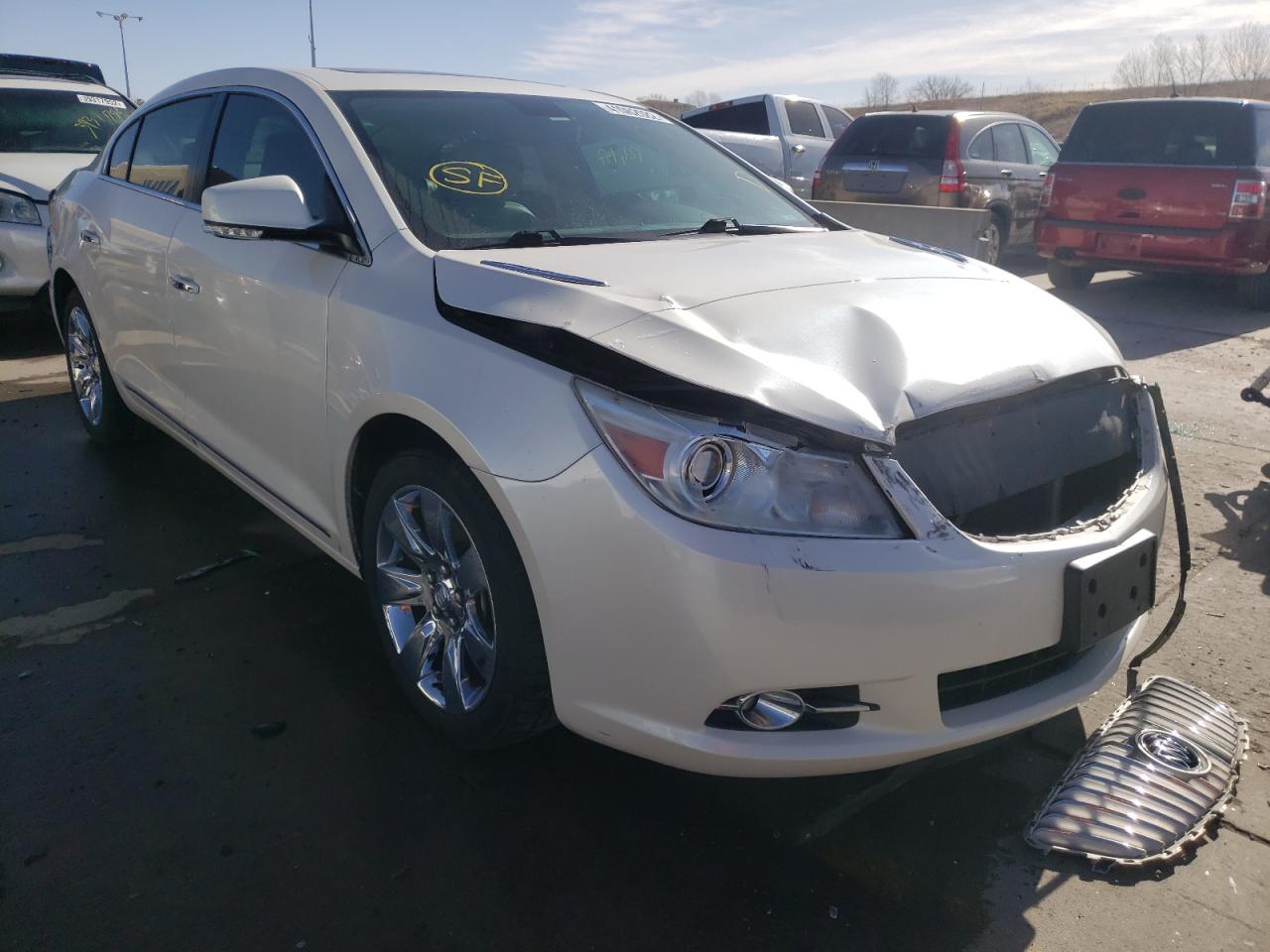 BUICK LACROSSE P 2012 with VIN 1G4GG5G38CF231068 - Photo from auction