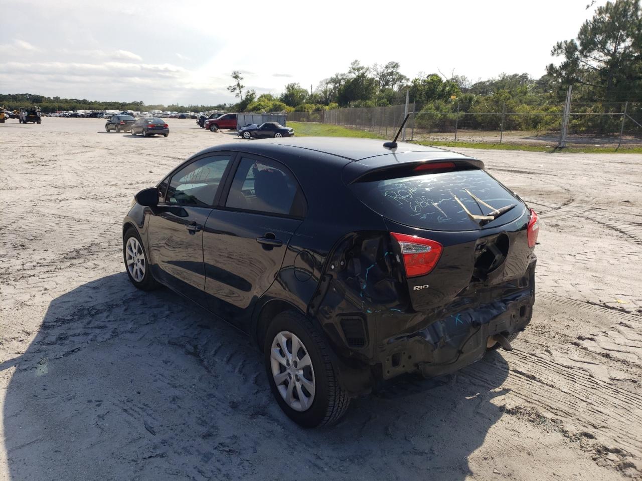 Photo 3 from auction – 2014 KIA RIO LX with VIN KNADM5A39E6405318