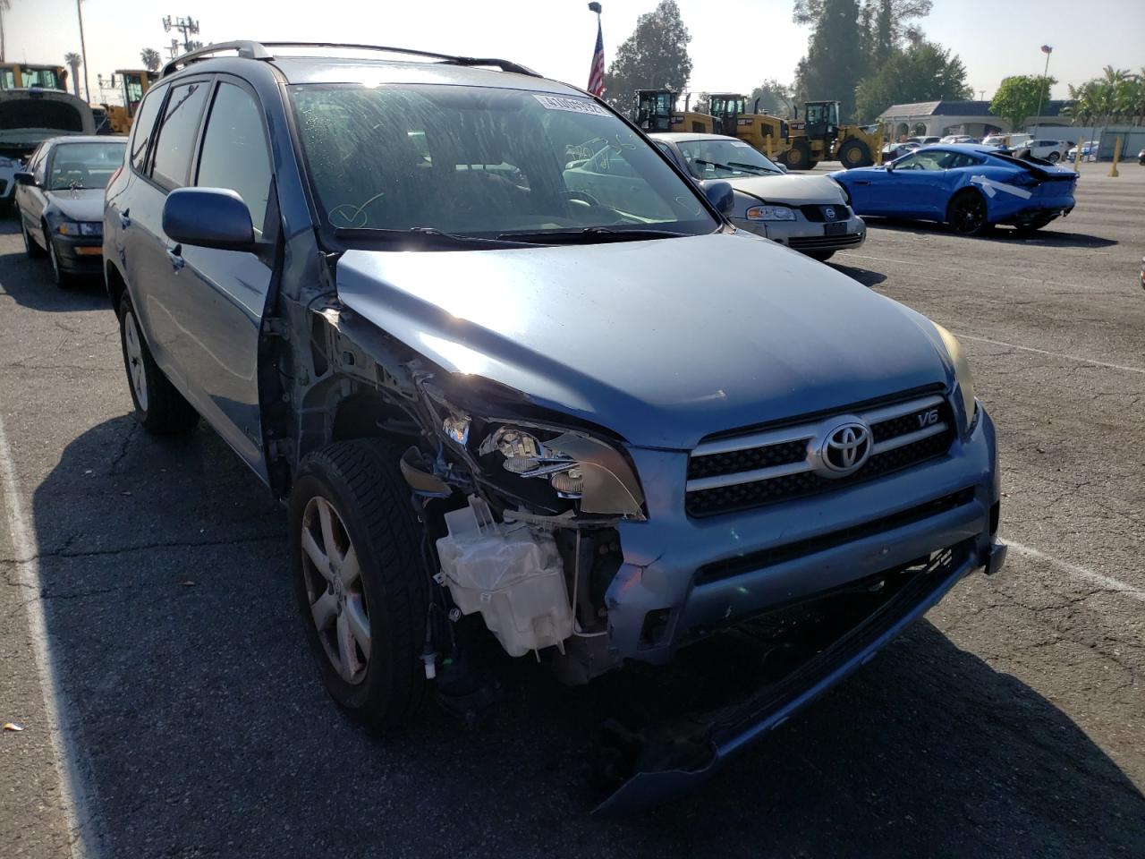TOYOTA RAV4 LIMIT 2007 with VIN JTMBK31V876010667 - Photo from auction