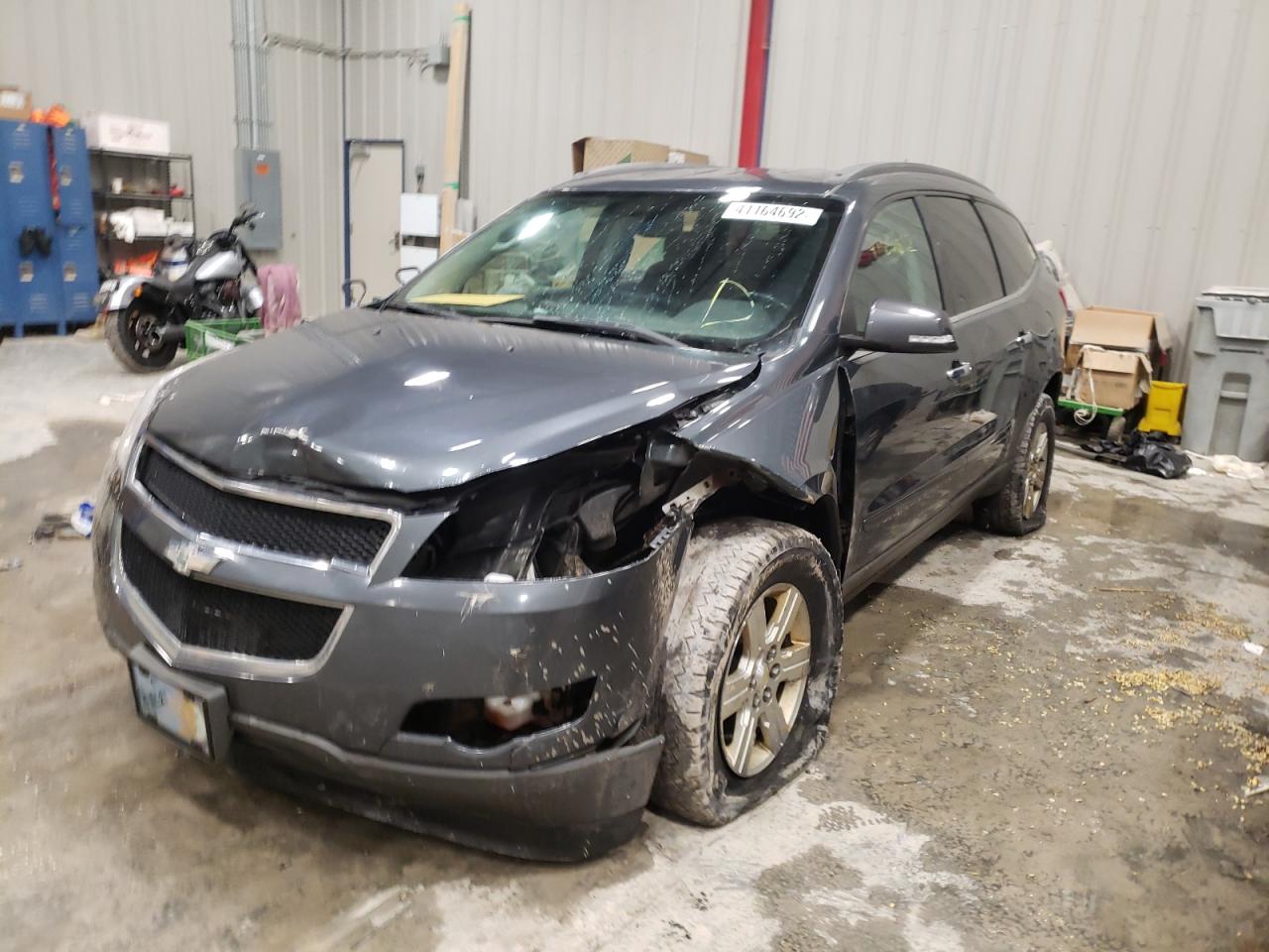 Photo 2 from auction – 2010 CHEVROLET TRAVERSE L with VIN 1GNLVFED5AJ241925