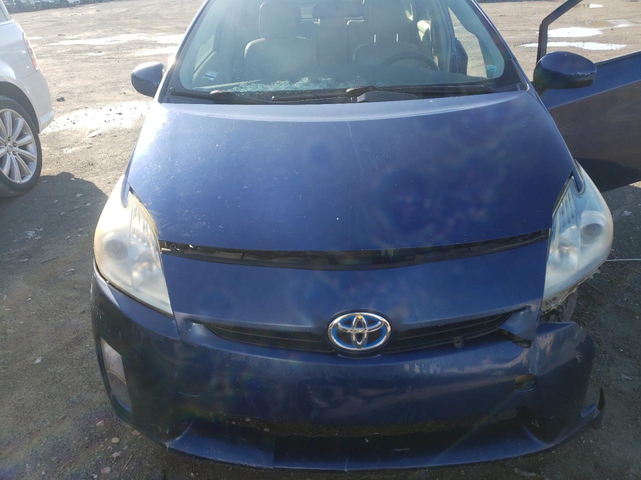 Photo 7 from auction – 2010 TOYOTA PRIUS with VIN JTDKN3DU8A0175400