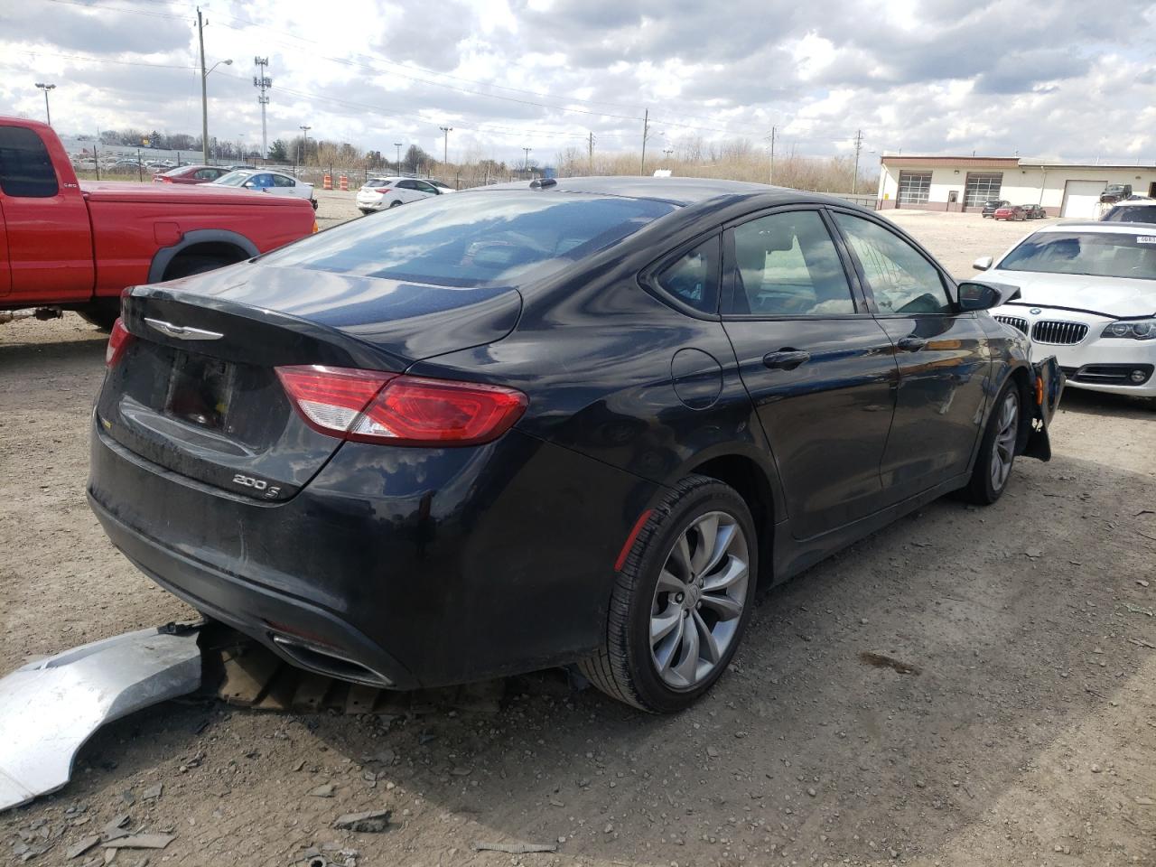 Photo 4 from auction – 2015 CHRYSLER 200 S with VIN 1C3CCCBB9FN747696