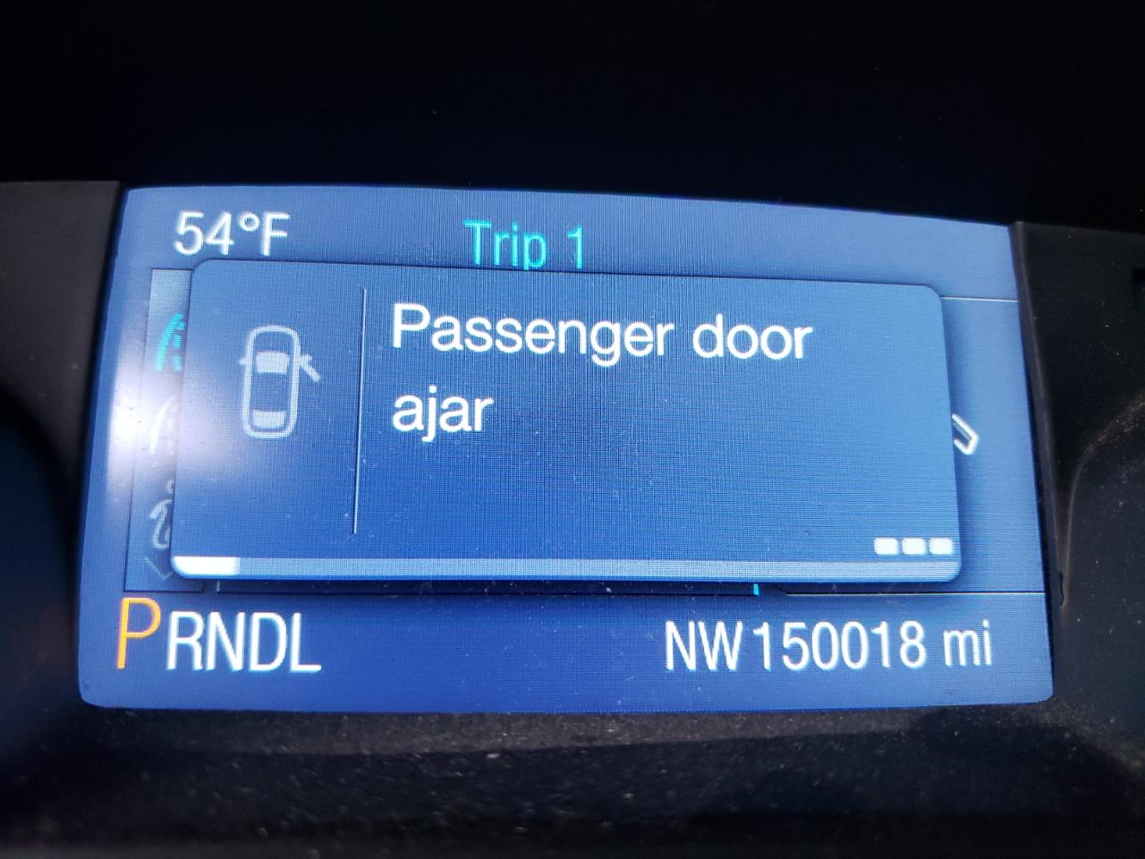 Photo 8 from auction – 2014 FORD FOCUS SE with VIN 1FADP3K26EL355893