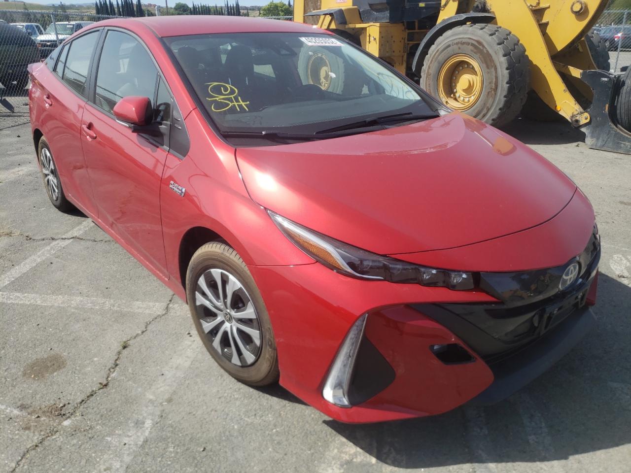 TOYOTA PRIUS PRIM 2022 with VIN JTDKAMFP3N3209062 - Photo from auction